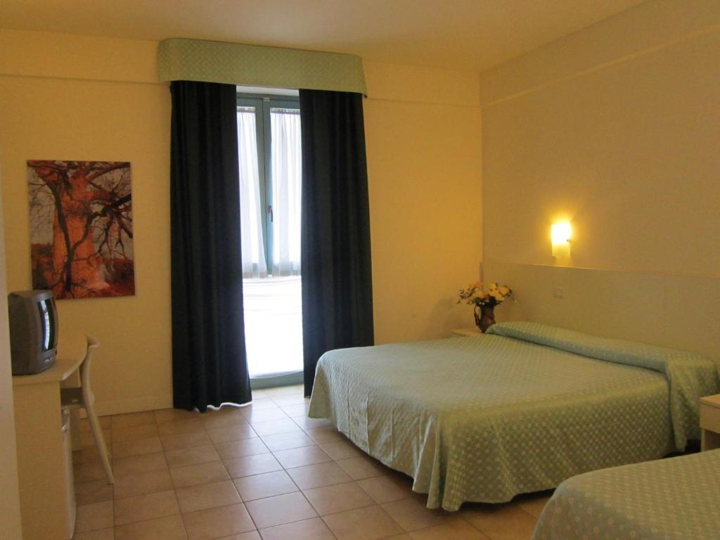 Lieta Sosta Hotel Colfiorito Room photo